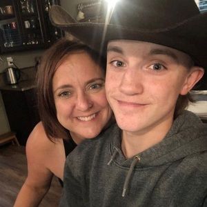 Meet your Posher, Janelle